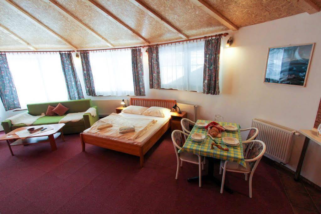 דמנובסקה דולינה Apartmany Jasna מראה חיצוני תמונה